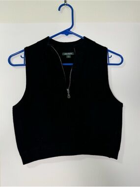 wild fable Black Sleeveless Cropped Zip Knit Top